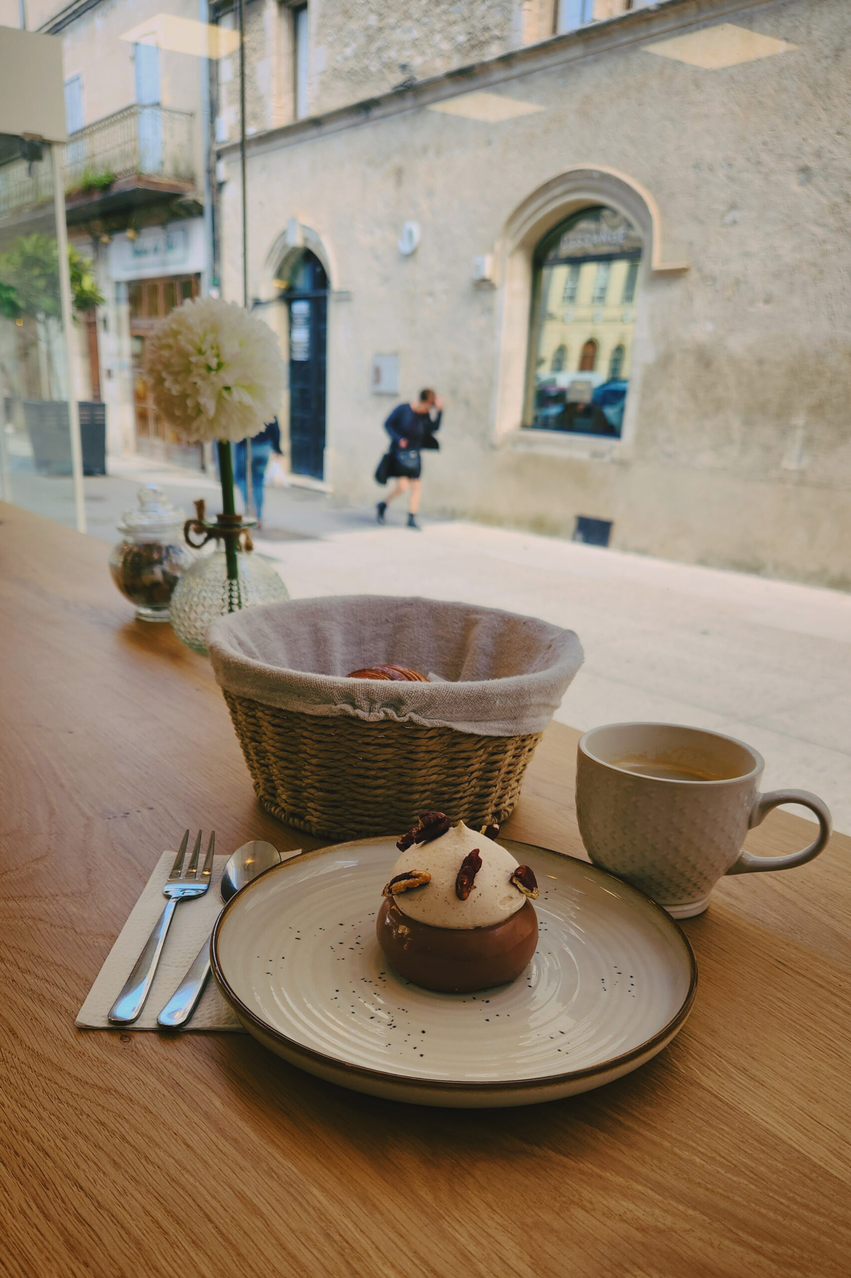 A Morning at a Patisserie in Montélimar